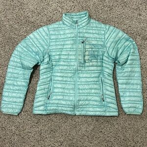 Patagonia Puffer Jacket w/ Drawstring bag